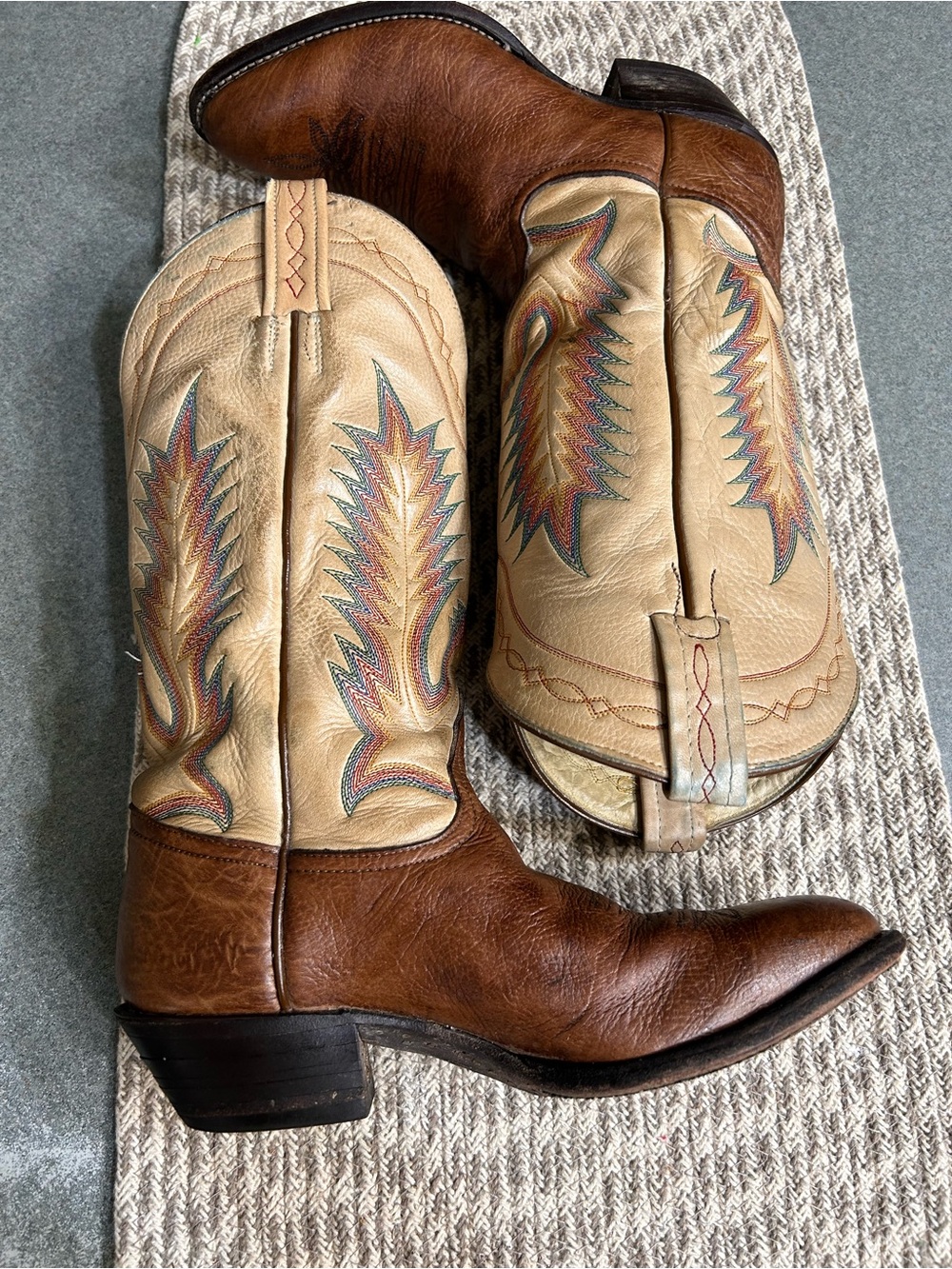 Vintage Tony Lama Two-Tone Tan & Cream Western Cowboy Boots womens 7